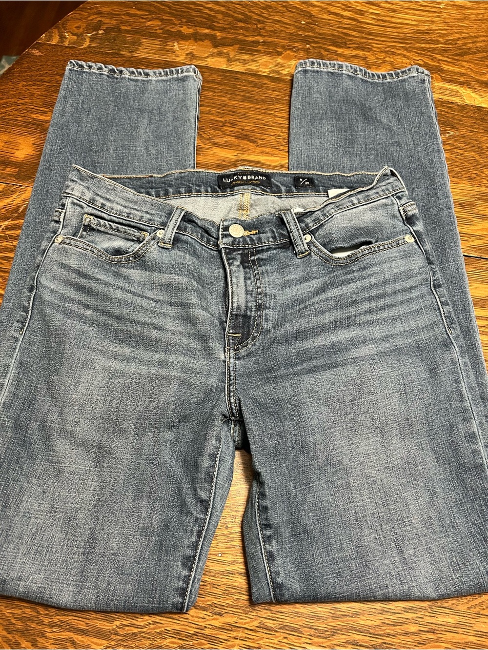Lucky Brand Brooke Straight Jeans Women’s 8/29 Medium Wash Denim (0144)